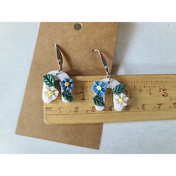 Polymer Clay Floral Dangling Earrings New - Picture 8 of 10